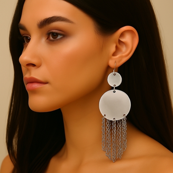Erica Lyons Silver tone Hammered Round Disc Fringe Drop Dangle Earrings - Picture 1 of 5